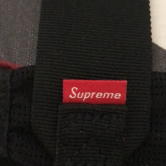 Supreme Red Camo Sling Bag - Picture 10 of 11